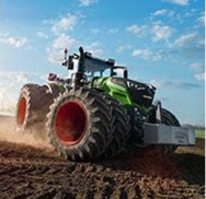 PDR 2020 apoia com 15 milh&otilde;es renova&ccedil;&atilde;o do Parque de Tratores Agr&iacute;colas - Abertas Candidaturas